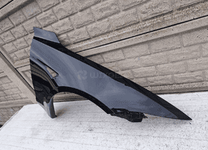 Tesla model s plaid błotnik prawy przedni 1