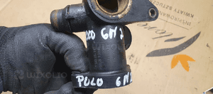 Obudowa termostatu króciec wody czujnik Polo 6N2 1.9 SDI 058121133B 8