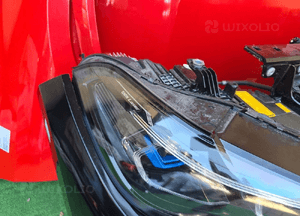 Lampa laser maska błotniki zderzak pas chłodnice X6M F96 4