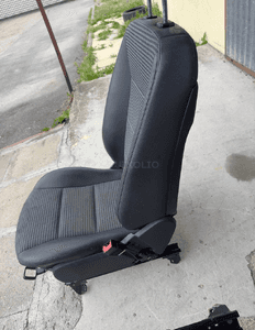 MERCEDES B 245 A169 fotel fotele przedni prawy lewy 16