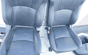 FOTELE BOCZKI WYKŁADZINA SKÓRA GRZANE 7 OSÓB MITSUBISHI OUTLANDER II 6