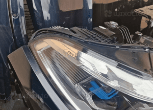 Maska lampy błotnik zderzak bmw X6 G06 kolor 416 4