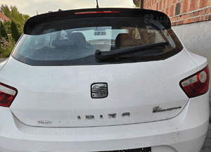 Seat Ibiza 6J IV klapa tył tylna szyba LB9A 2
