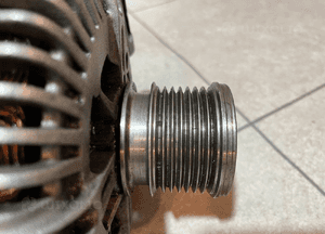 Mercedes W209 3.0CDI alternator bdb stan 2
