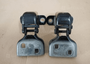 Zawias zawiasy drzwi prawy lewy przód Renault Trafic III Vivaro B 804005400R 1