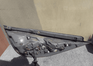 Hyundai I30 lampa tyl tylna lewa oryginał 4