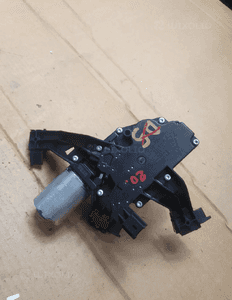 } silnik tylnej wycieraczki PEUGEOT 207 0390201813 1