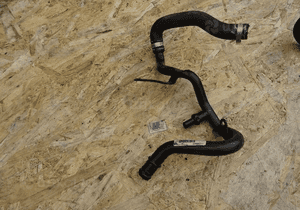 Rura wody audi A4 B8 059121070B 3