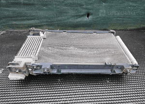 Chłodnica Wody Plynu Klimatyzacji Intercooler Wentylator 1.4 D4D Toyota Auris 1 I Lift 2011r 9