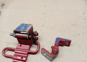 Zawias zawiasy drzwi lewy tył para Audi A6 C6 8E0833411E 4