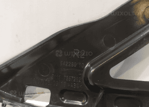 BMW 7 G11 G12 Ślizg / Mocowanie zderzaka R - 15785 4