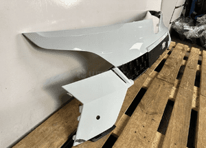 Zderzak przód przedni atrapa renault megane v 5 e-tech 620224891R 3