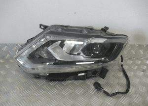 Lampa przednia przód lewa nissan x-trail T32 rogue full led 2013- 1