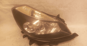 Przod przednia lampa prawa renault clio iii 1