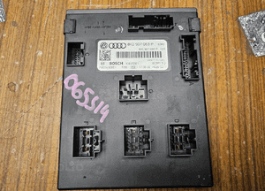 Moduł 8K0907063P Sterownik Komputer Komfortu Audi A4 B8 A5 Q5 Europa 4