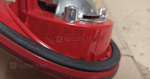 Lampa lewy tył w klapę vw golf v  hb nr 1K6945093F 4