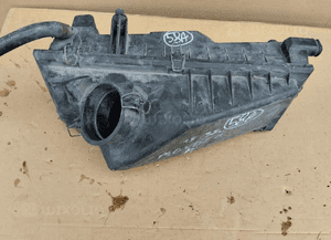 Obudowa filtra powietrza ford mondeo MK2 1.8 16V 97BB-9600-AG 1