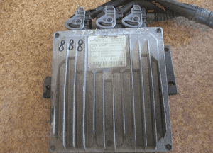 Sterownik silnika renault clio ii 1.5 d 8200206670 4