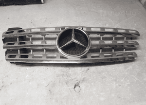 Mercedes ml W164 lift atrapa grill A1648801985 1