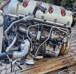 Porsche cayenne turbo s 4.8V8 M4851 M48/51 silnik kompletny 3