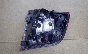 Lampa lewa tylna tył skoda rapid lift liftback 5J 2