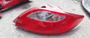 Tyl tylna lampa prawa mazda 2 de 1