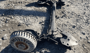 BELKA OS TYLNA ZAWIESZENIA RENAULT KANGOO III 1.5 6