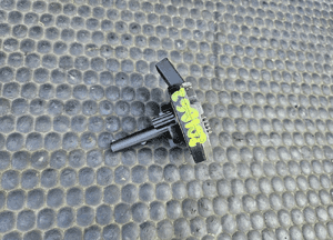 Czujnik 1J0907660B Sensor Poziomu Stanu Oleju Silnika Audi A4 B6 VW Skoda Seat 6