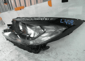Toyota aygo cross zwykła lampa przednia lewa 2