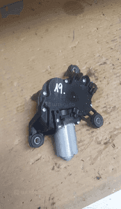 SILNICZEK WYCIERACZKI TYŁ OPEL ASTRA H 3 KOMBI  0390201591 1