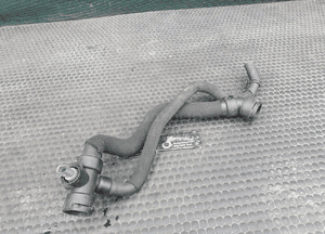 Rura Przewod 8E0121049 Waz Czujnik Temperatury Chlodnicy Wody Plynu 1.8 T 2.0 ALT FSI AUDI A4 B6 B7 20