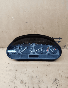 Licznik zegary oryginał BMW 3 E46 1.9 8387604 1