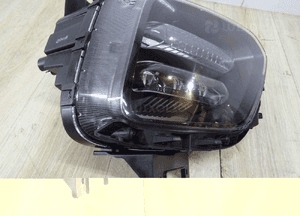 Kia e-soul lampa prawa full led drl 92202-J2 3