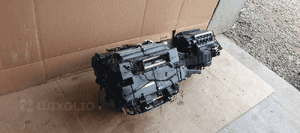 Nagrzewnica obudowa nagrzewnicy silnik kompletna Audi A5 A4 B8 8T1820005E 4