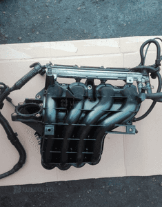 kolektor ssący listwa golf 4 1.4 16v AHW
