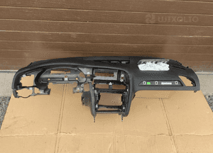 Konsola deska kokpit do regeneracji Audi A4 B8 1