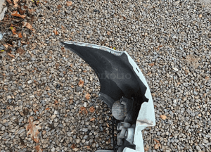 Toyota VERSO S zderzak tylny tył 9