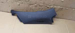 Osłona konsoli prawy przód przednia prawa Opel Zafira C 20890337 3222252228 4