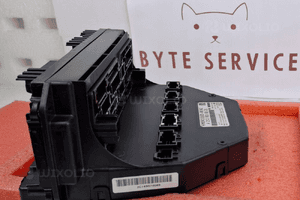 Mercedes-Benz W212 Skrzynka / Moduł BEZPIECZNIKÓW SAM A2129009025 5