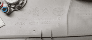 Osłona poszycie słupka prawy przód Toyota Aygo 62211-0H010 62211-0H020 4