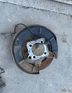 Mercedes B245 169  belka zawieszenia tył wachacz Piasta zacisk amortyzator 10