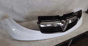 Zderzak przód przedni atrapa grill do opel vivaro Z40R 4
