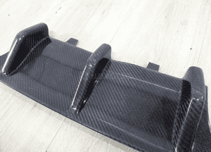 Dyfuzor zderzaka tył carbon bmw M3 M4 F82PFDCF 5