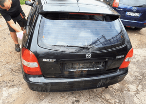 Mazda 323f bj 1.4 1.5 Tarcze hamulcowe  klocki 6