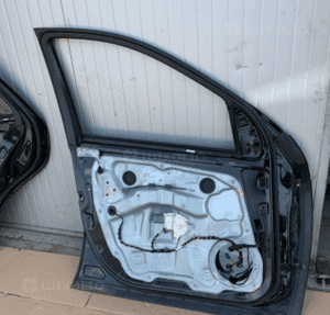 MERCEDES  ml gl 164 drzwi przednie c 197 prawe   lewe listwa 2