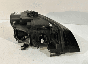 AUDI A4 B8 Lampa przednia Xenon L - 14833 6