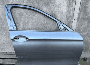 Drzwi przod przednie prawe bmw 5 F10 F11 ladne org 1