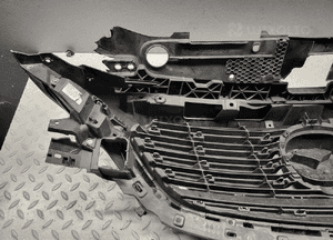 ATRAPA GRILL ZNACZEK Mazda 6 VI GJ lift 15- 17