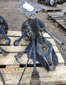 BMW F20 ZWROTNICA AMORTYZATOR PIASTA TARCZE ZACISK PRAWY LEWY TYŁ BDB STAN 5