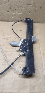 Mechanizm podnośnik szyby prawy przód BMW 5 E60 6981142 7184384E 7184742S 3